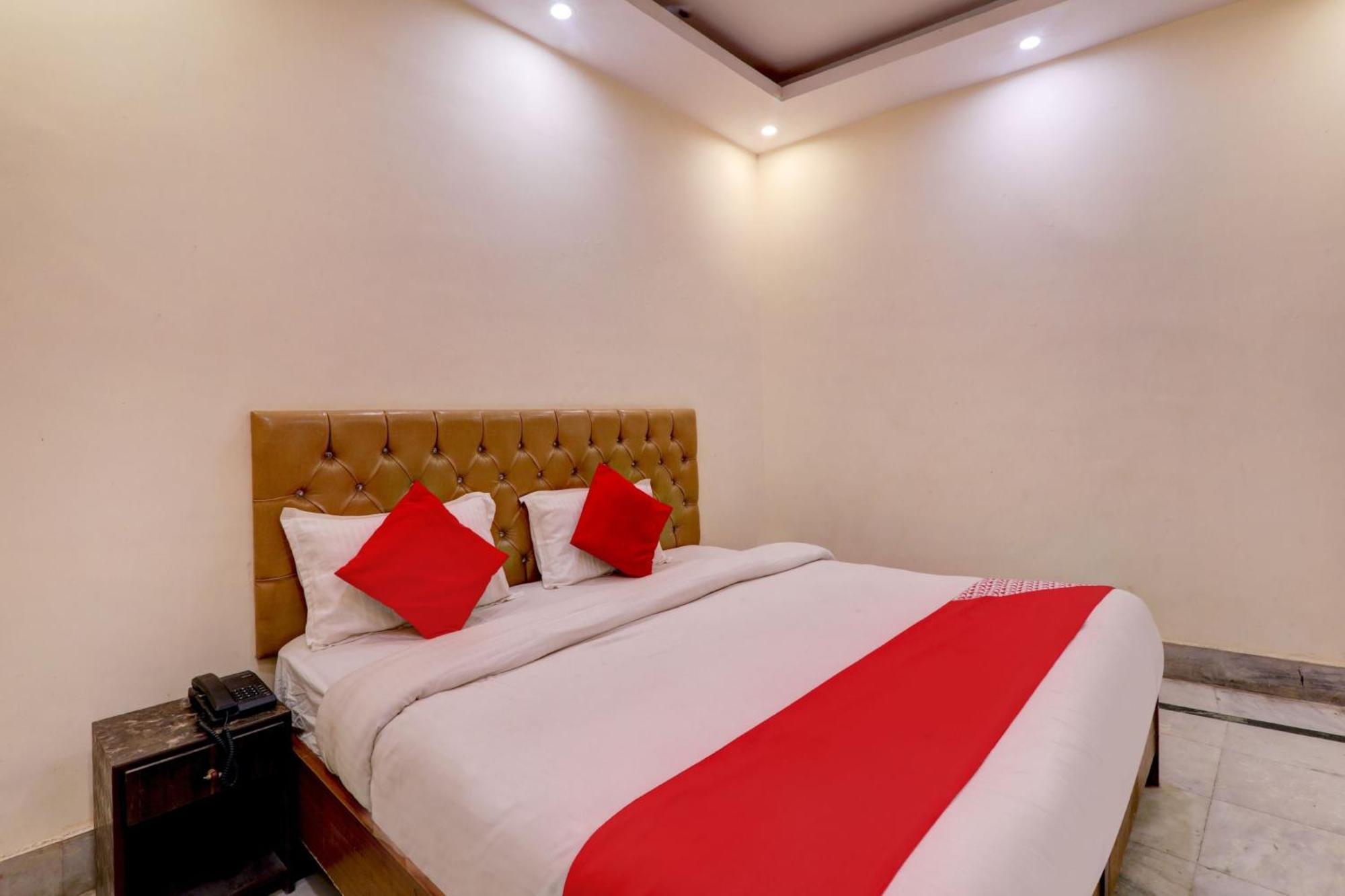 Hotel O Moon Palace Near Sahara Ganj Mall Lucknow Eksteriør billede